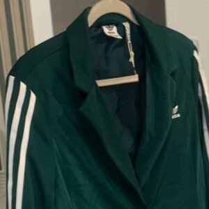 Campera estilo blazer deportivo